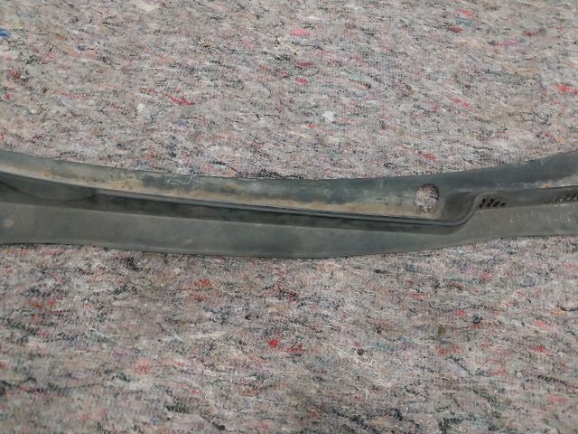 bontott VW JETTA Levélrács