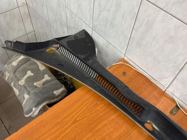 bontott VW JETTA Levélrács