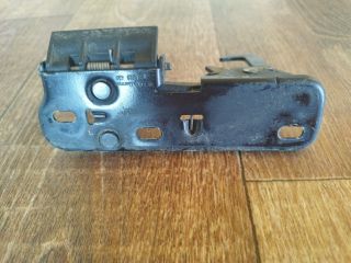 bontott VW JETTA Motorháztető Biztonsági Kampó