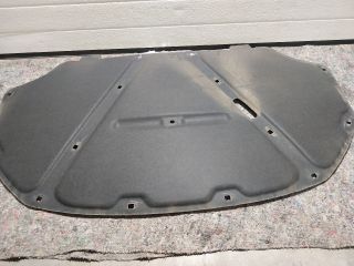 bontott VW JETTA Motorháztető Szigetelés