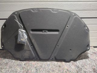 bontott VW JETTA Motorháztető Szigetelés