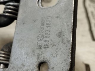 bontott VW JETTA Motorháztető Zárszerkezet