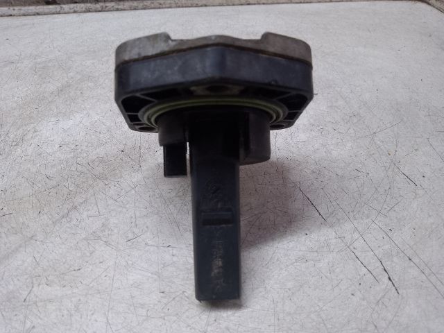 bontott VW JETTA Olajszint Jeladó