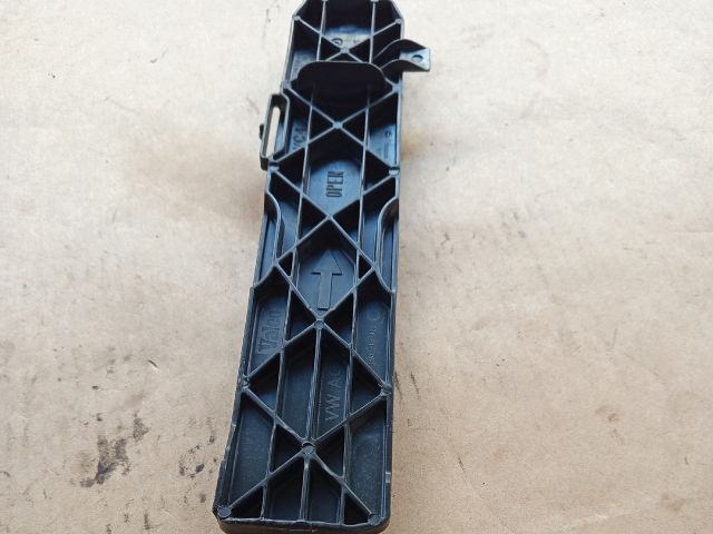 bontott VW JETTA Pollenszűrő Fedél