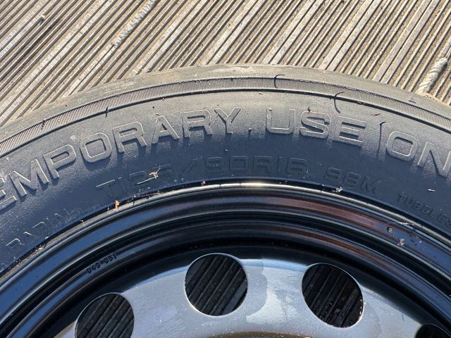 bontott VW JETTA Pótkerék