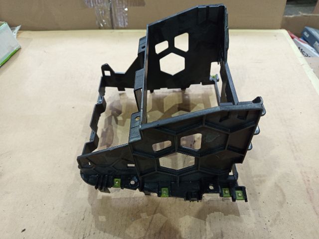 bontott VW JETTA Rádió / CD Keret