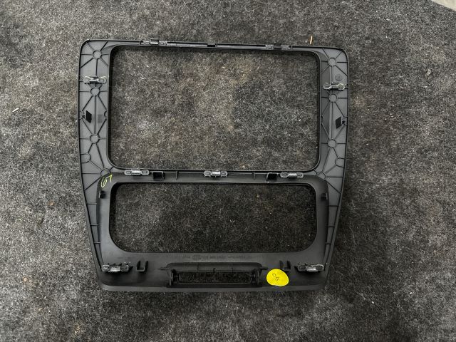 bontott VW JETTA Rádió / CD Keret