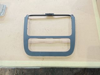bontott VW JETTA Rádió / CD Keret