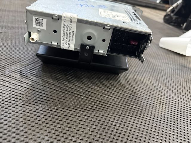 bontott VW JETTA Rádió / CD