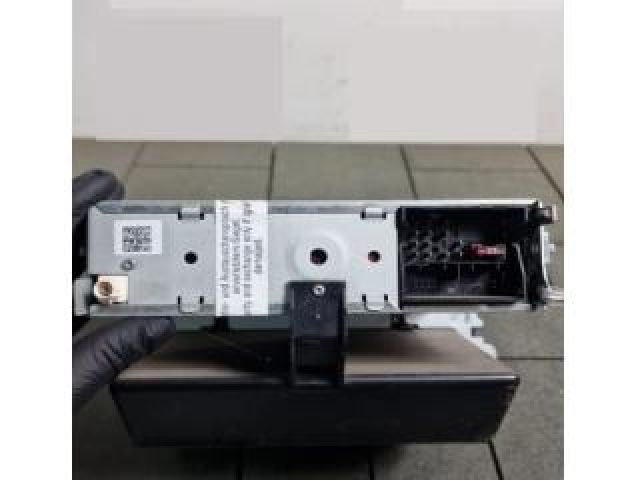 bontott VW JETTA Rádió / CD