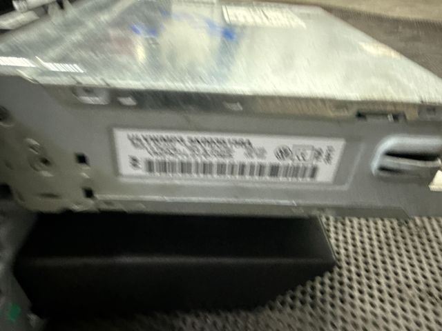 bontott VW JETTA Rádió / CD