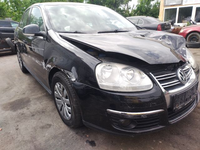 bontott VW JETTA Tankajtó