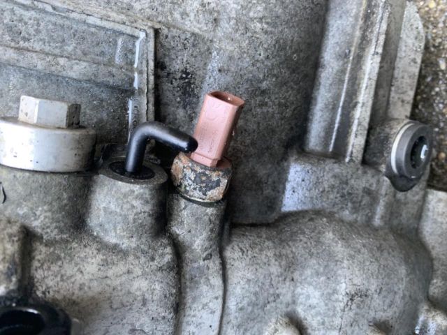 bontott VW JETTA Tolatólámpa Kapcsoló