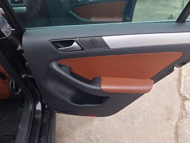 bontott VW JETTA Ülés Szett