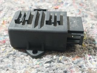 bontott VW JETTA Ülésfűtés Vezérlő