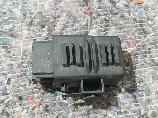 bontott VW JETTA Ülésfűtés Vezérlő