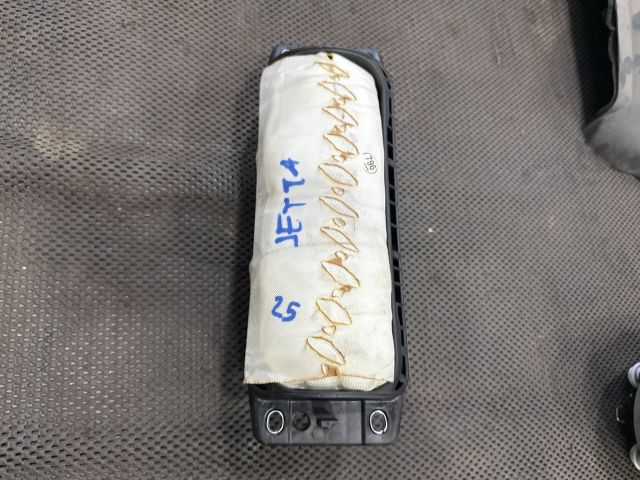 bontott VW JETTA Utasoldali Légzsák