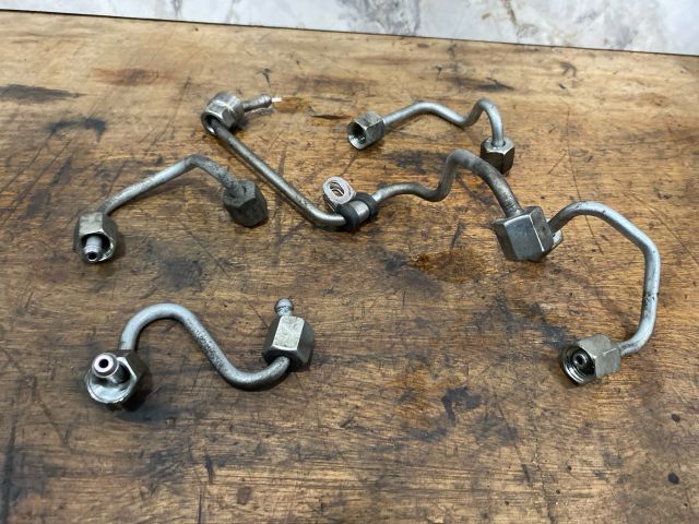 bontott VW JETTA Üzemanyagcső