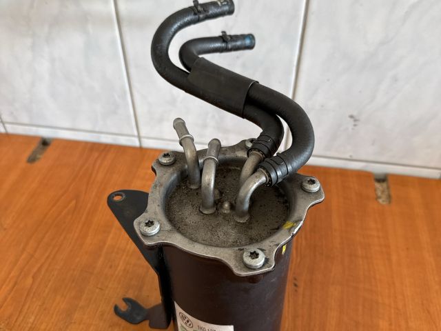 bontott VW JETTA Üzemanyagszűrő Ház