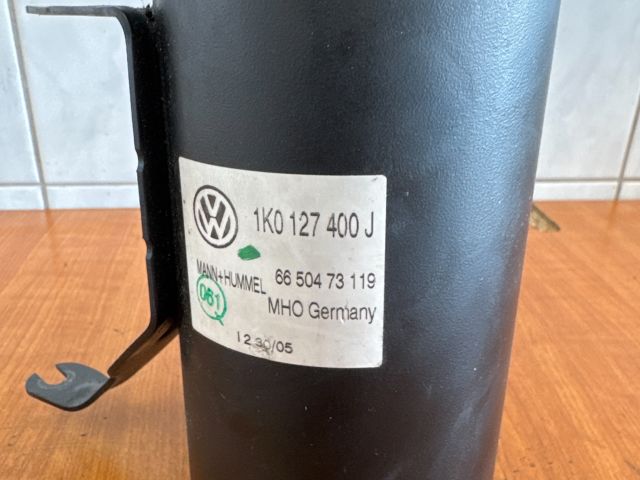 bontott VW JETTA Üzemanyagszűrő Ház