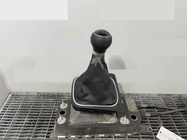 bontott VW JETTA Váltógomb