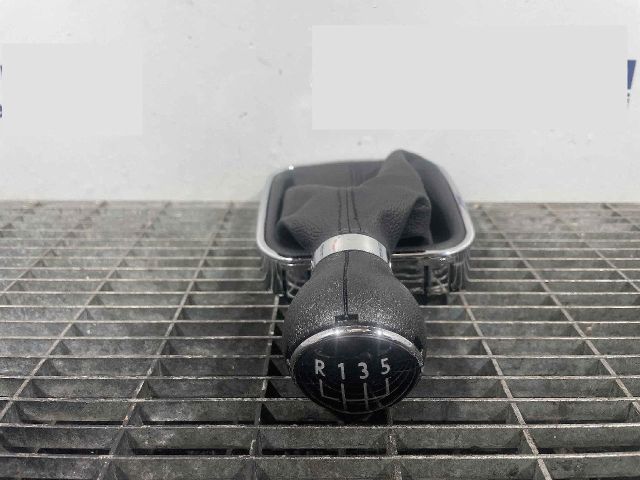 bontott VW JETTA Váltógomb