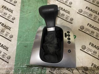 bontott VW JETTA Váltószoknya