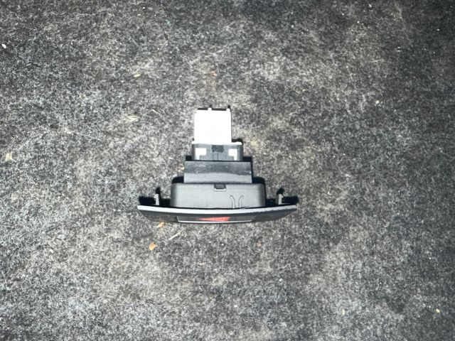 bontott VW JETTA Vészvillogó Kapcsoló