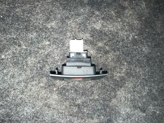 bontott VW JETTA Vészvillogó Kapcsoló