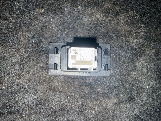 bontott VW JETTA Vészvillogó Kapcsoló