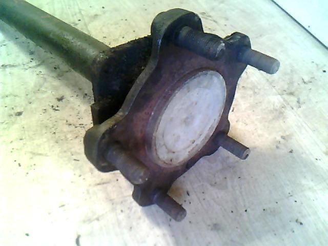 bontott VW LT Bal hátsó Féltengely