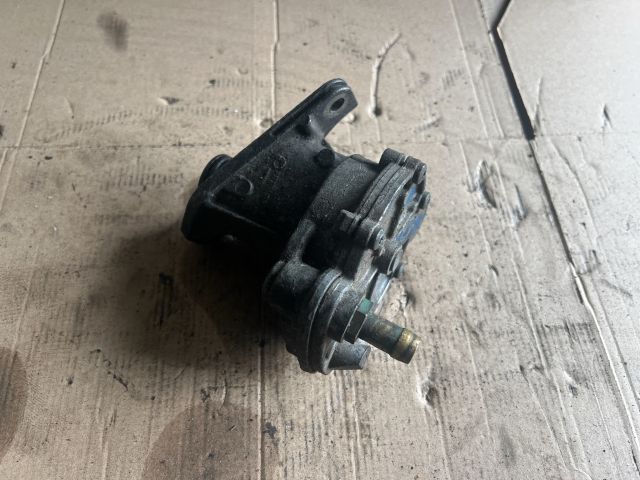 bontott VW LT Vákumpumpa