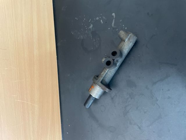 bontott VW LT Főfékhenger