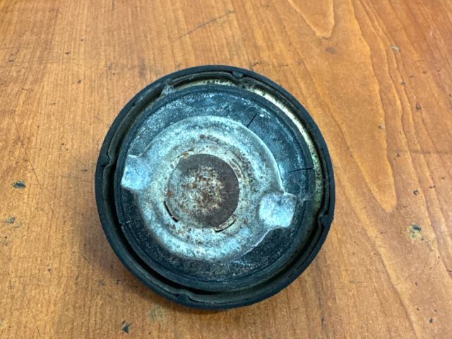 bontott VW LT Tanksapka