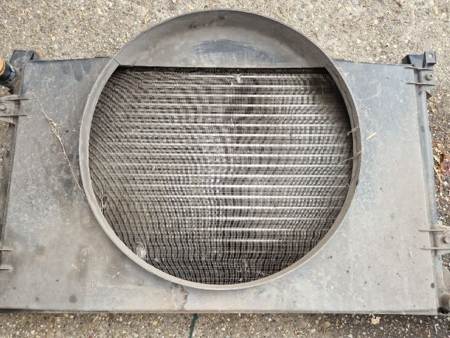 bontott VW LT Vízhűtő Radiátor (Nem klímás)