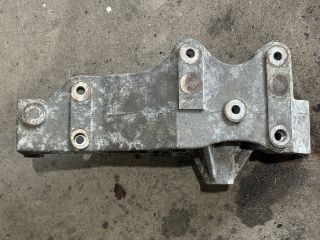 bontott VW LT Generátor Tartó Bak