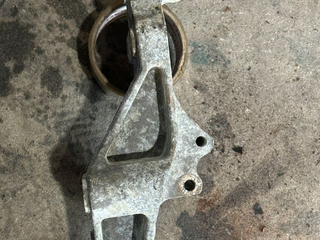 bontott VW LT Generátor Tartó Bak