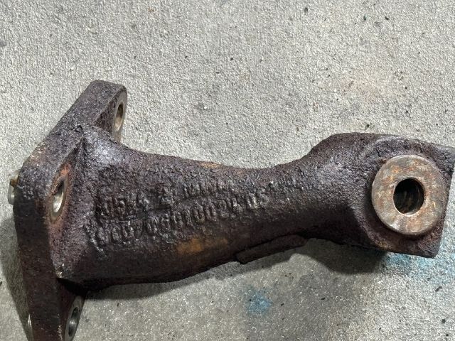 bontott VW LT Motor Tartó Bak Bal