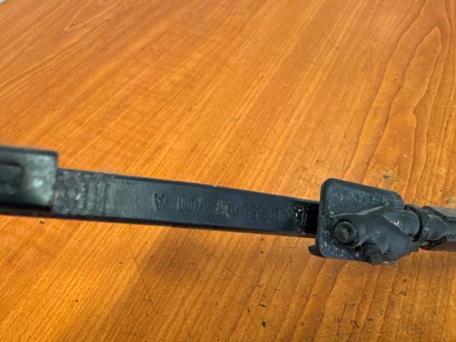 bontott VW LT Bal első Ablaktörlő Kar