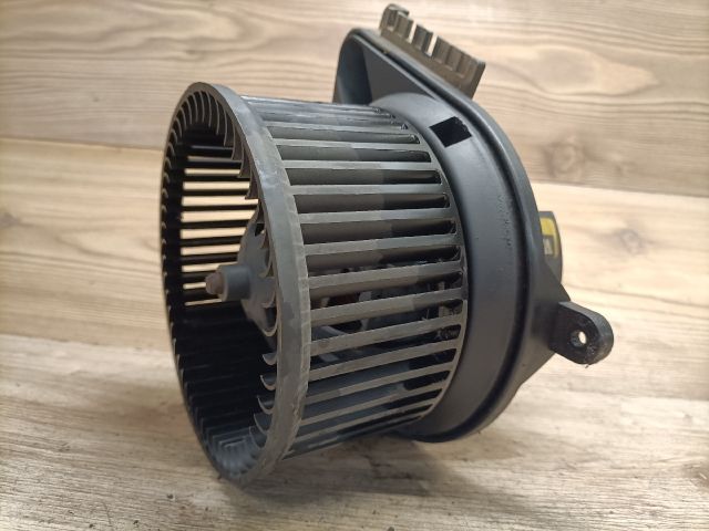 bontott VW LT Fűtőmotor (Nem klímás)