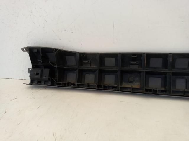 bontott VW LT Hátsó Lökhárító (Üresen)