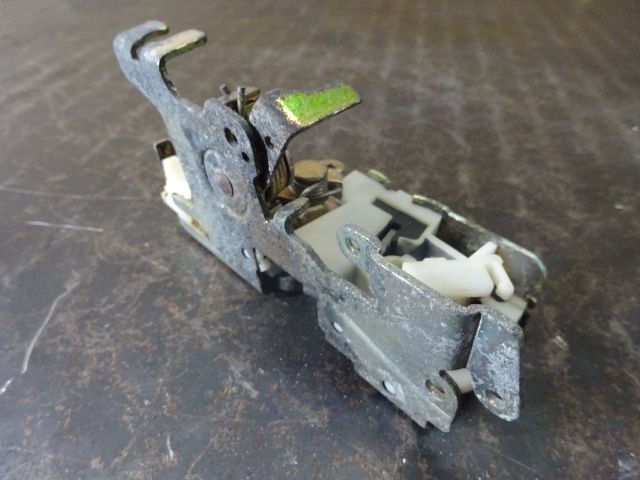 bontott VW LT Jobb első Ajtózár