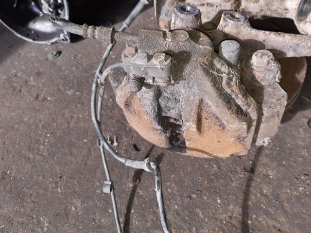 bontott VW LT Jobb első Csonkállvány Kerékaggyal