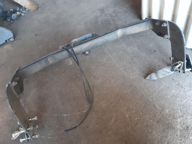 bontott VW LT Vonóhorog