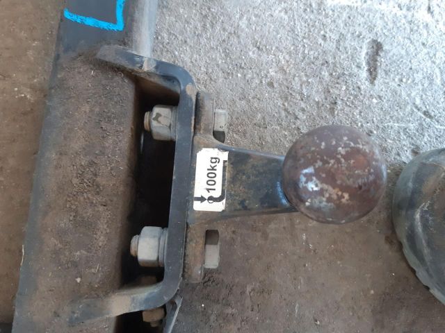 bontott VW LT Vonóhorog