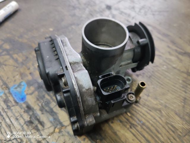 bontott VW LUPO Fojtószelep (Mechanikus)