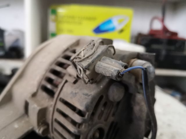 bontott VW LUPO Generátor