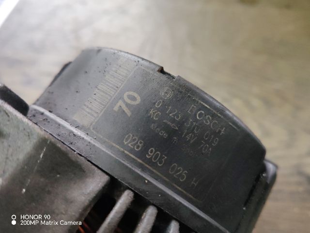 bontott VW LUPO Generátor