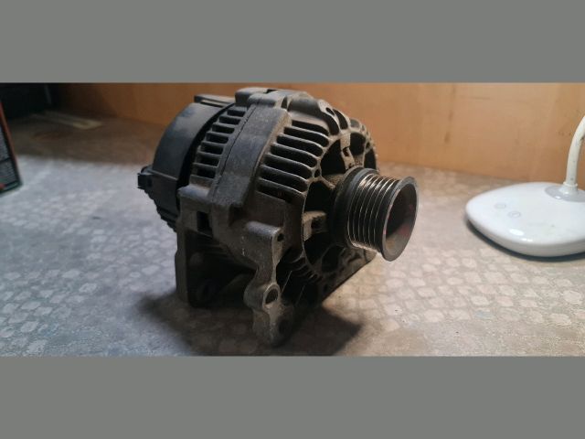 bontott VW LUPO Generátor