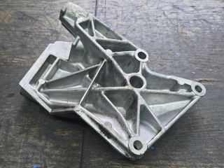 bontott VW LUPO Motor Tartó Bak (Pozíciófüggetlen)